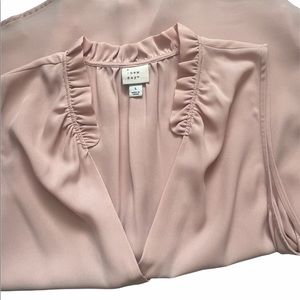 A New Day Blush sleeveless ruffle collar button L